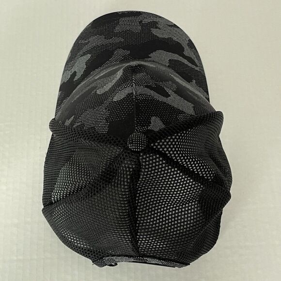 Lululemon Commission Hat Cap Mesh Adjustable Strapback Black/Gray Camo Unisex OS - Picture 7 of 13